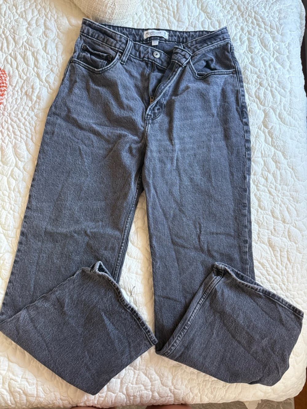 Abercrombie & Fitch Straight-Leg Gray Jeans